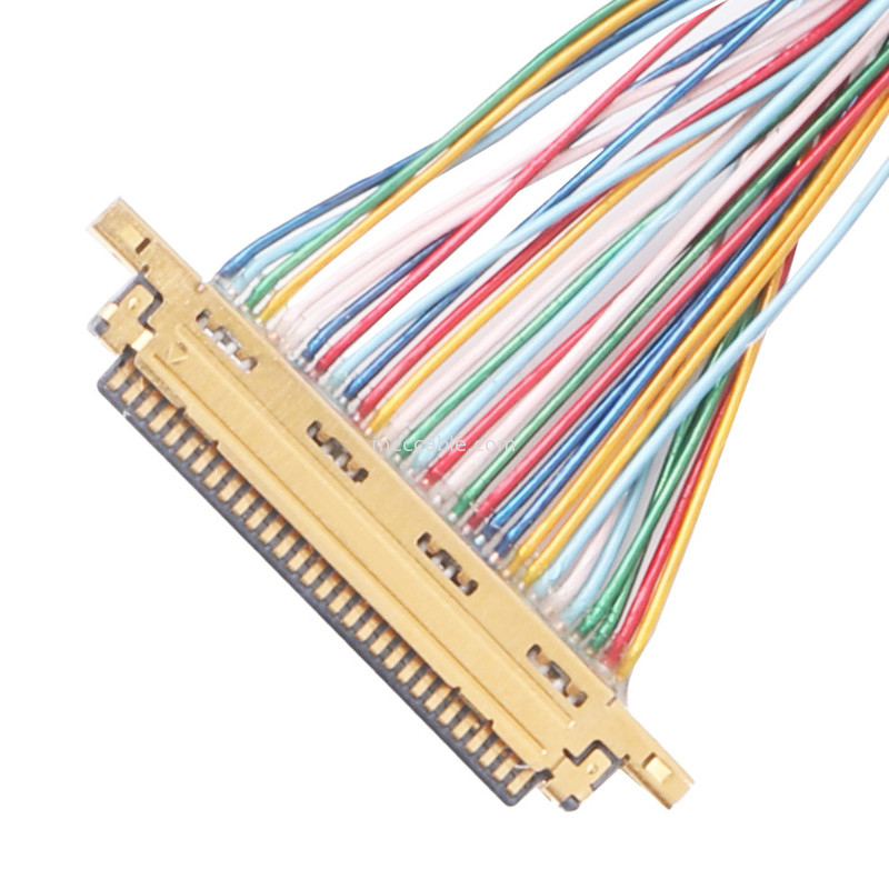 Loại C USB 3.0 đến 20453-230T-03 Cáp được sản xuất để đo kết nối đồng trục đến Micro USB