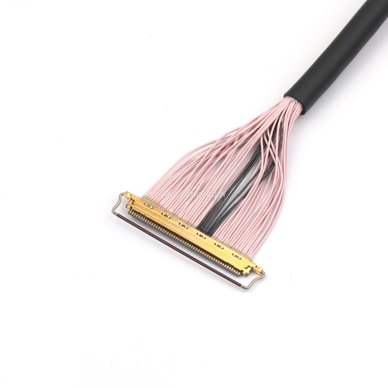 Cáp Micro-Coaxial 50 pin, độ cao 0,4 mm, được bảo vệ, để truyền dữ liệu tốc độ cao