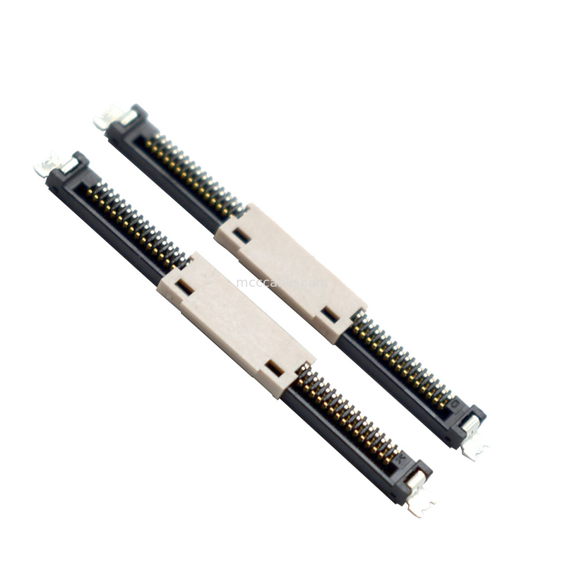 20846-040T-01 Được bảo vệ hoàn toàn với khóa cơ học Ứng dụng cho việc truyền dữ liệu tốc độ cao (20 Gbps / làn đường)