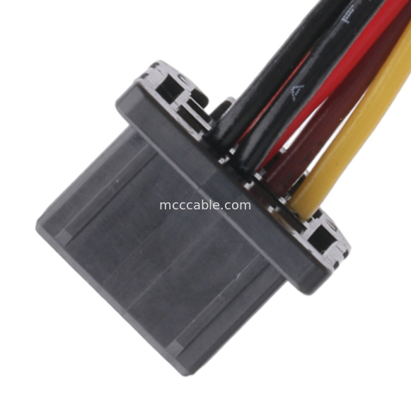 IP67 Không thấm nước Cáp dây-sợi M8 Đàn ông đến 1.25mm Pitch Connector UL1061