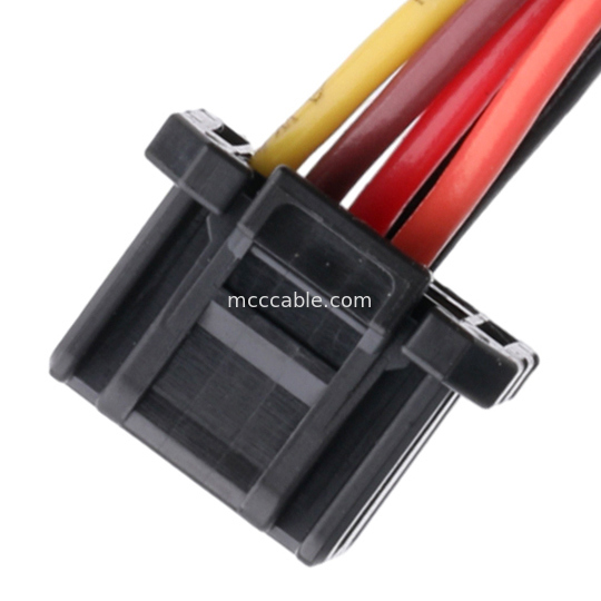 IP67 Không thấm nước Cáp dây-sợi M8 Đàn ông đến 1.25mm Pitch Connector UL1061